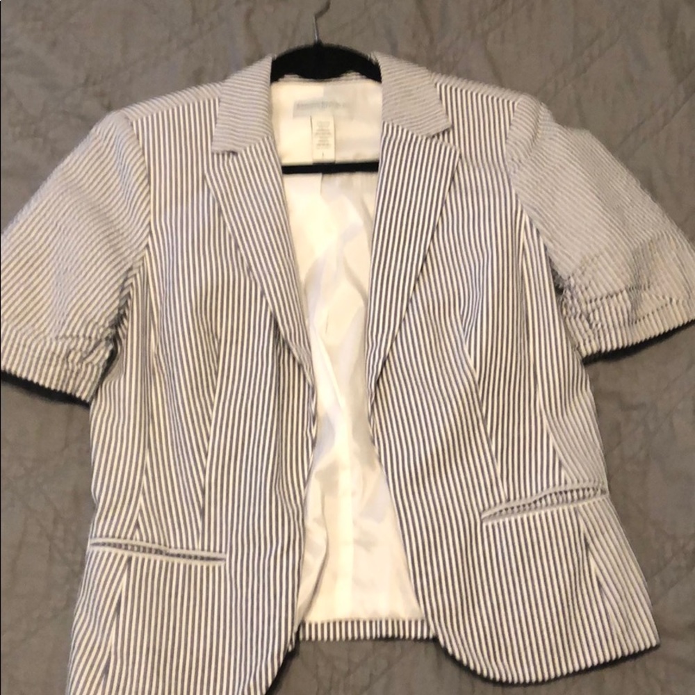 Banana Republic Seersucker short sleeve Blazer